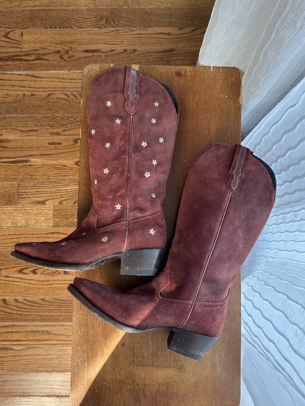 Tecovas x Kristopher Brock Crimson Suede/Floral Annie sz 8.5